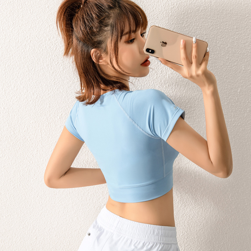 2.Áo croptop gym yoga nữ cổ tròn DX062-265k SALE 155k (1)